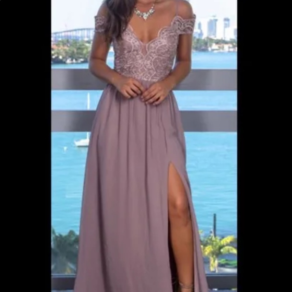 Off the shoulder maxi dress size large